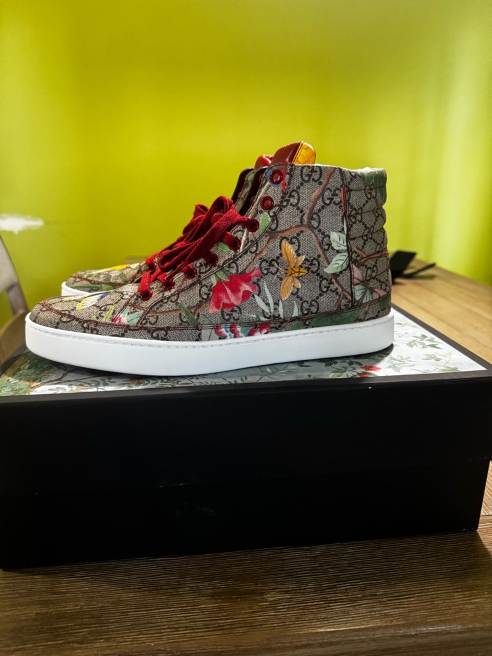 Gucci Tian GG Supreme Floral High Top Sneakers Size 10 (US) Red Lace AUTHENTIC - Picture 6 of 14